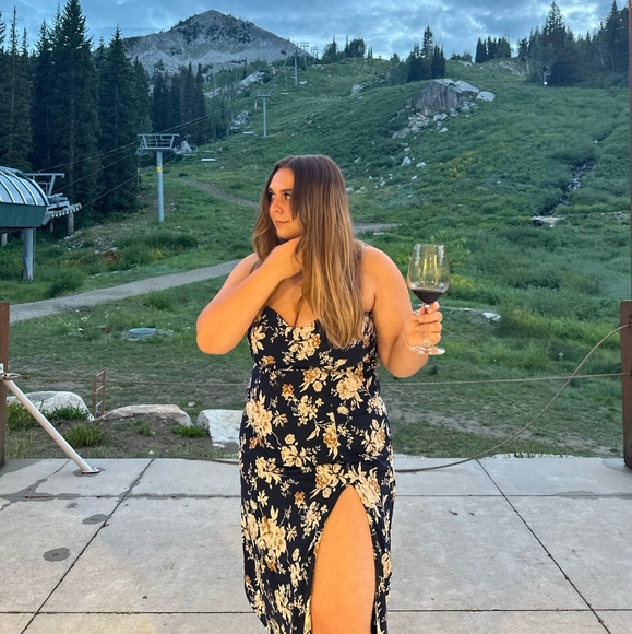 Abercrombie & Fitch Dresses & Skirts - Abercrombie & Fitch Blue and Cream Midi Dress